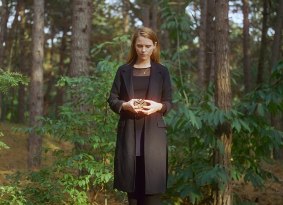 Cassandra Jenkins_Front_Tom van Huisstede_01