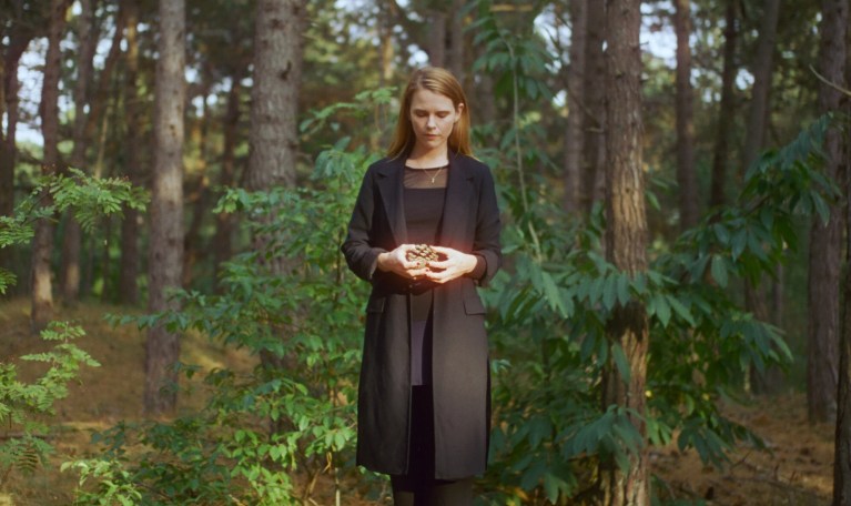 Cassandra Jenkins_Front_Tom van Huisstede_01